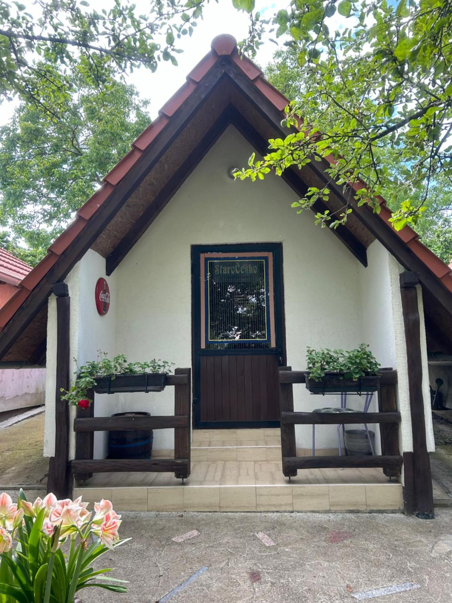 Camping Lukac Kutina Ngoại thất bức ảnh